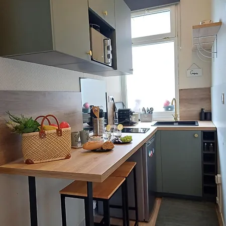 Appartement Archer Rdc, Plein Centre, Quartier Historique *